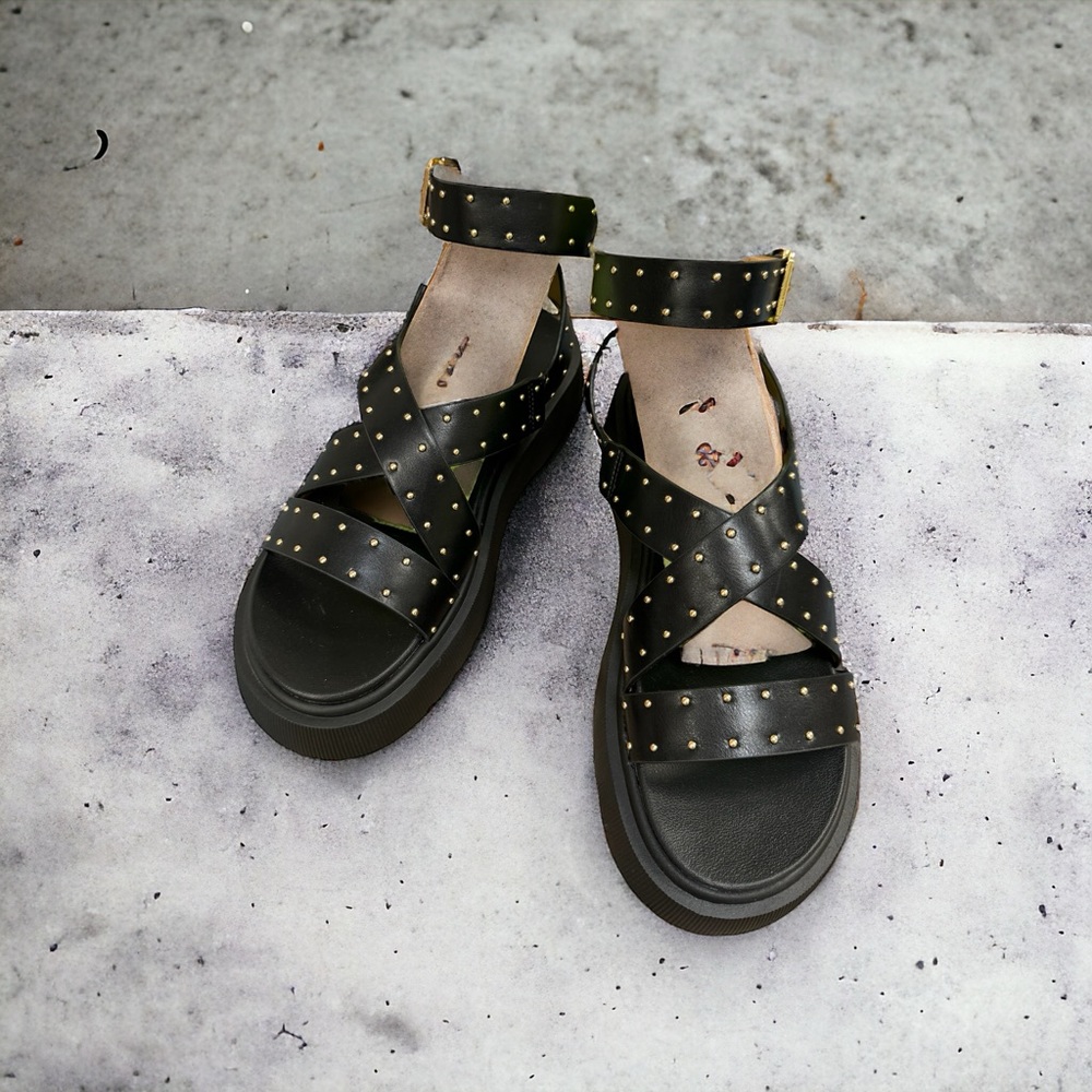 SODA Ankle Sandles NEW